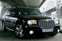 - Chrysler 300C ( 300).   