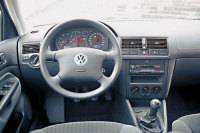 - Volkswagen Golf ( ).  