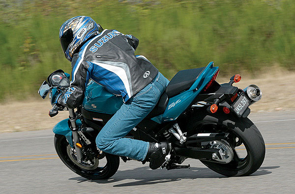 Дорожная классика Suzuki SV650. Продажа мотоциклов Suzuki.