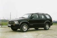 - Chevrolet Blazer ( ).  