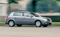 - Opel Signum ( ).   