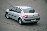 - Renault Megane ( ).   