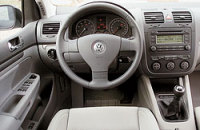 - Volkswagen Golf ( ).  ?