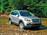 - Chevrolet Captiva ( ).  