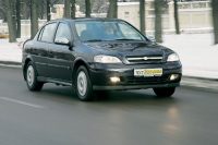 - Chevrolet Viva ( ).   