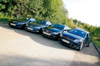- Ford Mondeo, Opel Vectra, Mazda 6, Volkswagen Passat ( ,  ,  6,  ).  