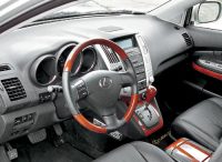 - Lexus RX, Volkswagen Touareg ( RX,  ). Lexus RX300, Volkswagen Touareg V6 3.2