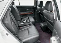 - Lexus RX, Volkswagen Touareg ( RX,  ). Lexus RX300, Volkswagen Touareg V6 3.2