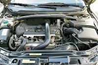   Nissan Maxima QX, Saab 9-5, Volvo V70 (  QX,  9-5,  V70).  
