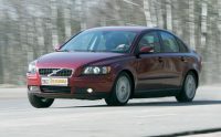 - Audi A4, Volvo S40, BMW 3 Series, Mercedes C-Class ( 4,  S40,  3-,  -). Noblesse oblige