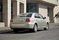 - Toyota Avensis, Ford Mondeo ( ,  ).   ?