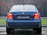 - Volkswagen Bora ( ). -  