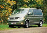 - Volkswagen Multivan ( ).   