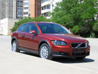 Volvo C30      ,     ,     .