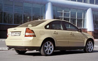 - Volvo S40 ( S40).  