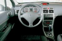 - Citroen C4, Toyota Corolla, Peugeot 307 ( 4,  ,  307).   