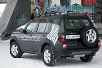 - Land Rover Freelander, Nissan X-Trail (  ,  -).   