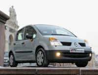 - Renault Modus ( ). Est modus in rebus