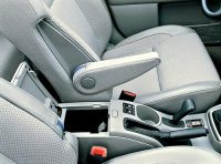 - Mitsubishi Outlander, Subaru Forester ( ,  ).   :  