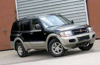   Mitsubishi Pajero ( ).     