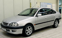   Toyota Avensis ( ).  