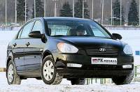 - Hyundai Verna ( ).  