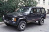   Jeep Cherokee ( ).  