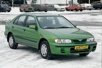   Nissan Pulsar ( ).   