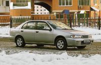   Nissan Pulsar ( ).   