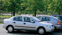   Opel Astra ( ).     