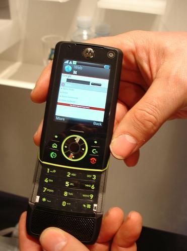 Motorola RIZR Z8