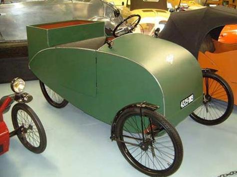 Velocar       .     (   Microcarmuseum.com).