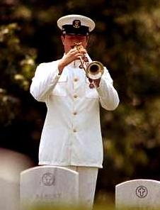        . ,  2002       .  ? (   arlingtoncemetery.net).