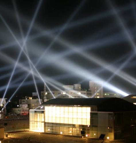 ""   - ,  , - .  ? ( Rafael Lozano-Hemmer).