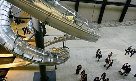      Turbine Hall — " " (   guardian.co.uk).