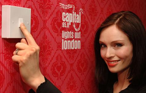 , ,     : !   .      ,   - (Sophie Ellis-Bextor).        :     -.     (   lightsoutlondon.com).